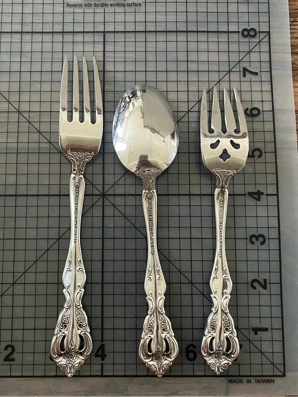 Michelangelo Stainless ONEIDA forks and spoon